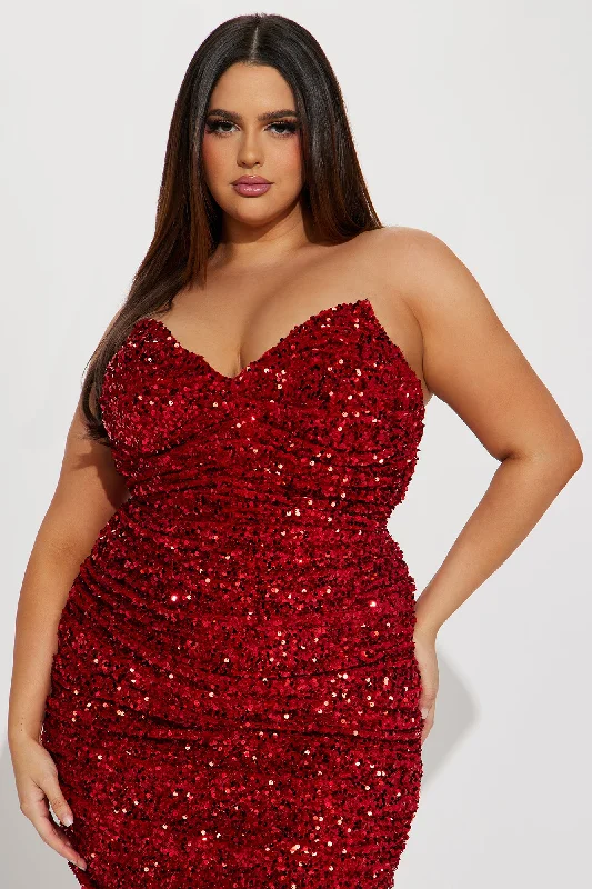 Sahara Sequin Midi Dress - Red