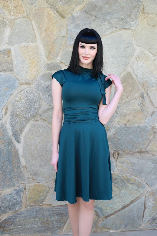 4092 Bombshell Dress in Spruce Green